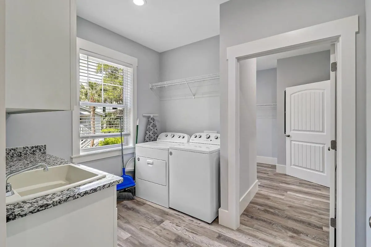 Holiday home 7 Bed 6 And One Half Bath With Private Pool Spa & Private Beach Access Hilton Head Island United States