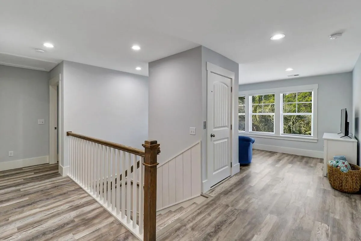 7 Bed 6 And One Half Bath With Private Pool Spa & Private Beach Access Hilton Head Island