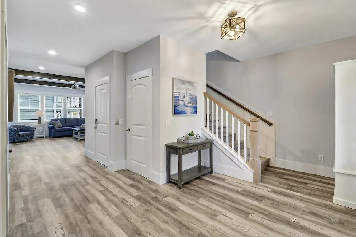 7 Bed 6 And One Half Bath With Private Pool Spa & Private Beach Access Hilton Head Island 0*,  United States