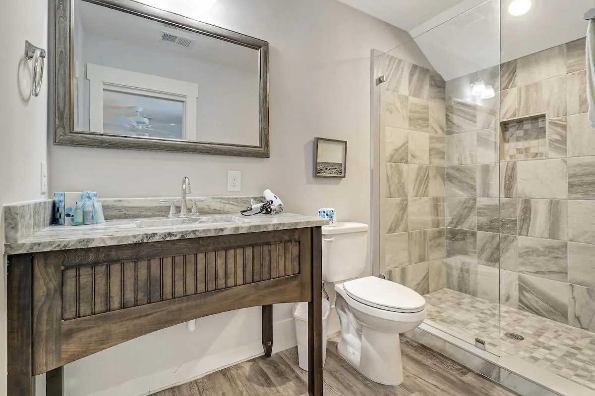 7 Bed 6 And One Half Bath With Private Pool Spa & Private Beach Access Hilton Head Island