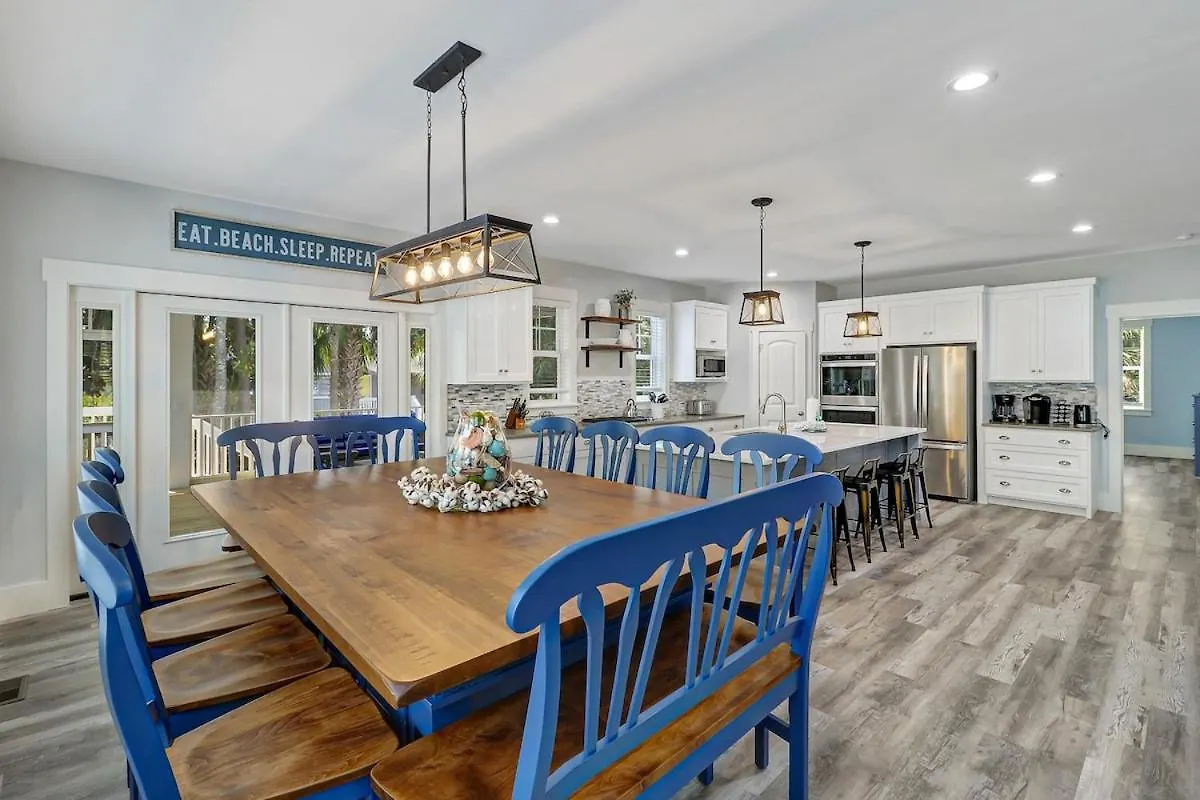 7 Bed 6 And One Half Bath With Private Pool Spa & Private Beach Access Hilton Head Island Holiday home